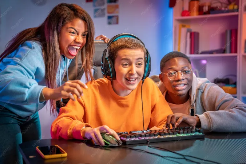 Cross-Play Is Here — So Why Does Playing With Friends Still Feel Like a Puzzle?